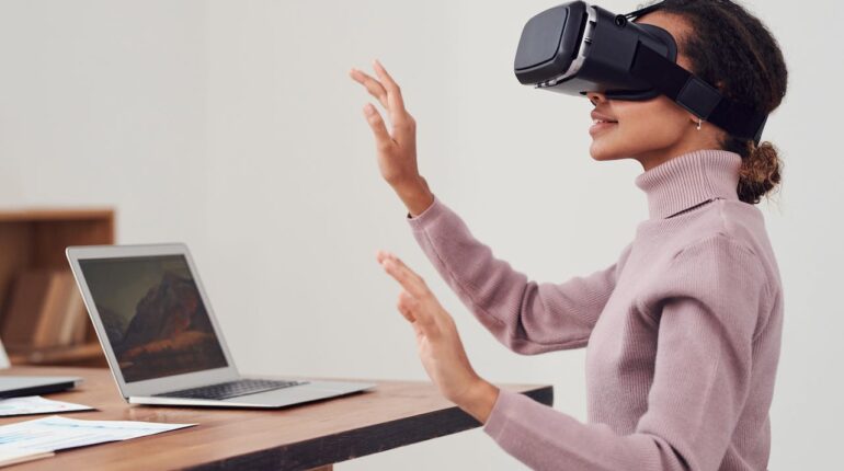 Virtuaalitodellisuus maailma